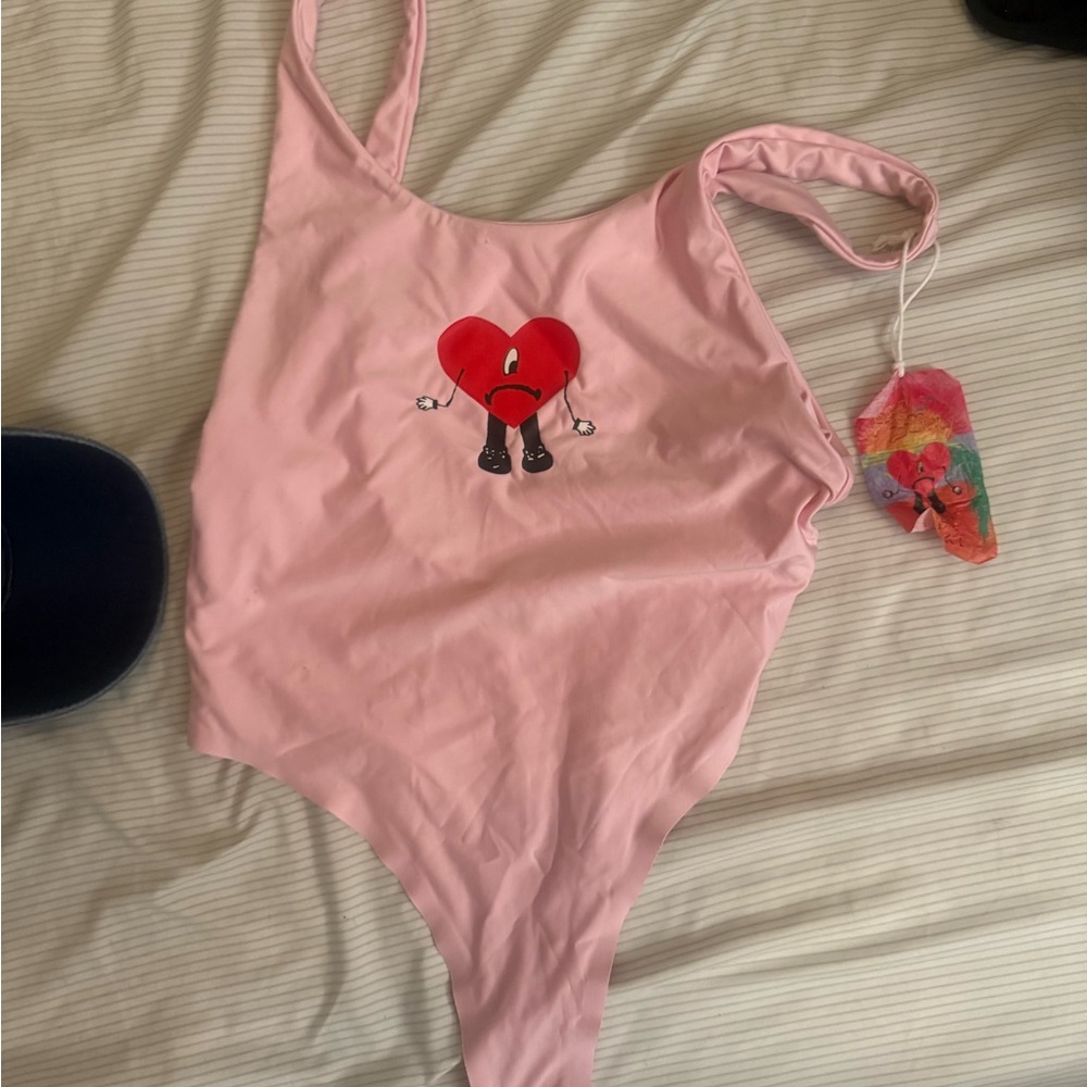 Un Verano Sin Ti one piece swim suit